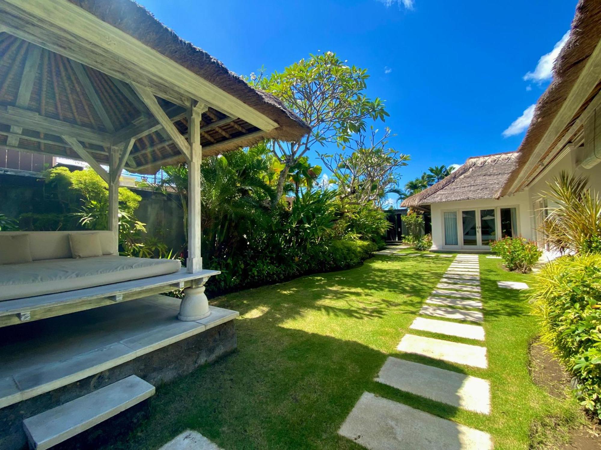 Serene Villas Seminyak Dış mekan fotoğraf